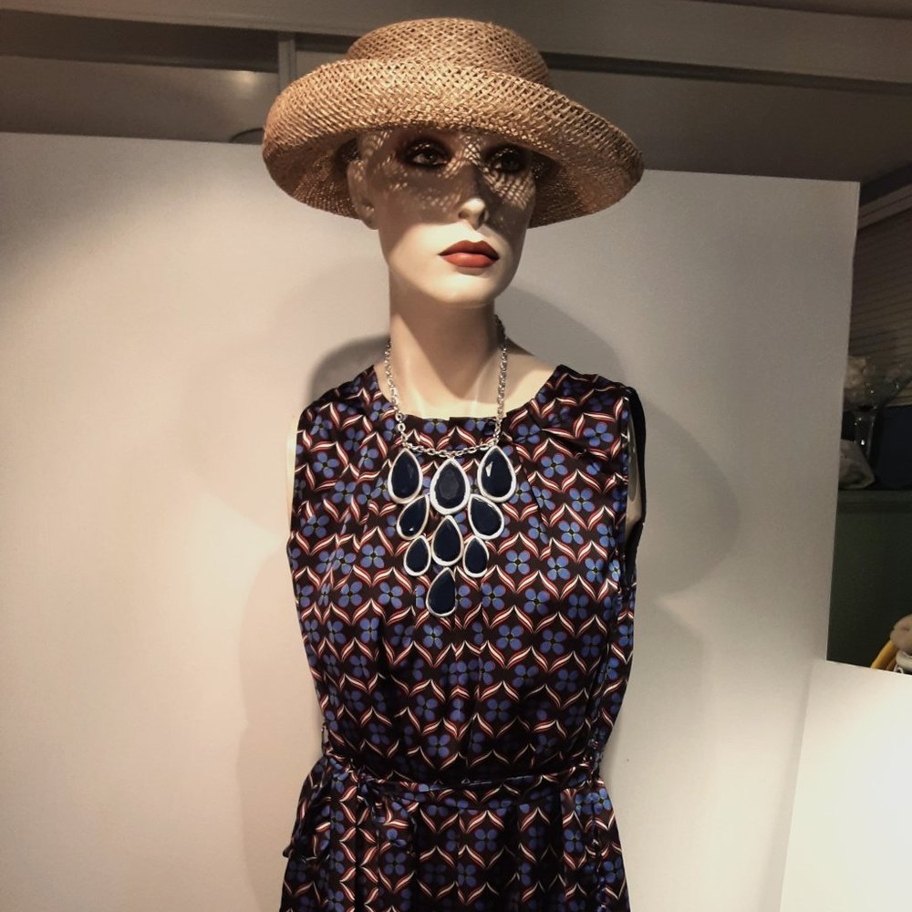 ONZE dresses size 4